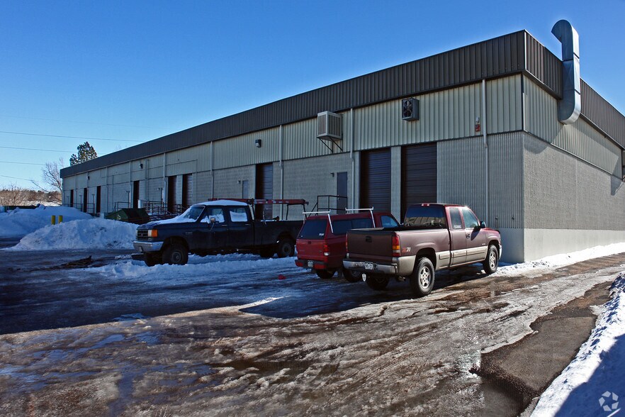 More Photos Of 7700 Cherry Creek South Dr, Denver Warehouse For Lease