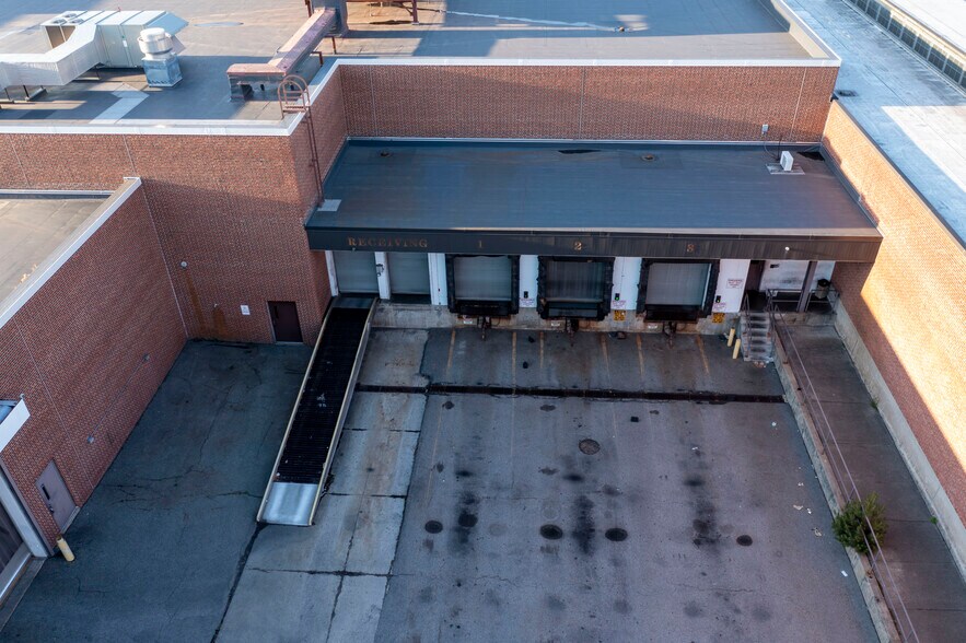 More Photos Of 204 Kinsley Ave, Providence Warehouse For Sale