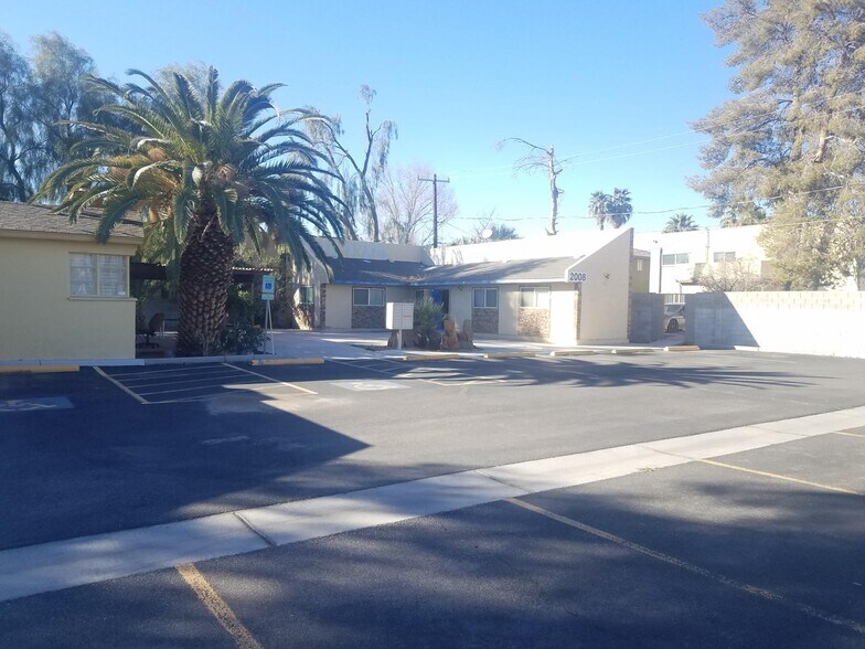 More Photos Of 2008 Hamilton Ln, Las Vegas Office For Sale