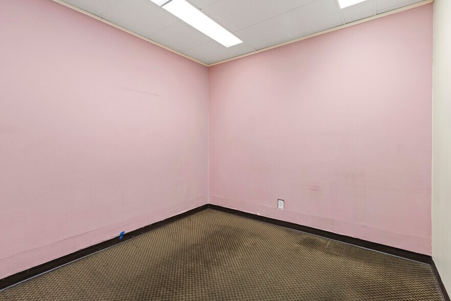 More Photos Of 455 Arkansas St, San Francisco Office For Lease