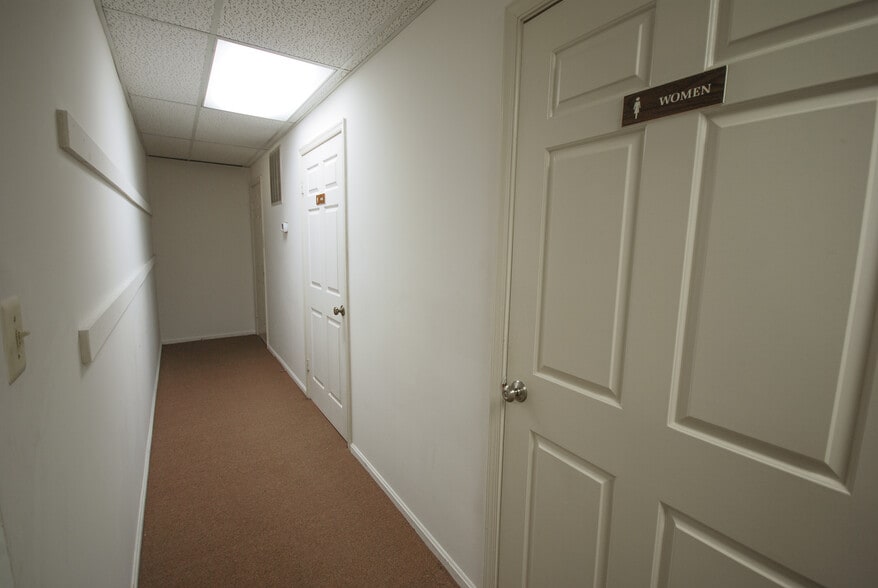 More Photos Of 11303 Amherst Ave, Wheaton Office Residential For Sale