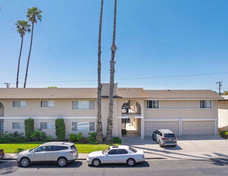 More Photos Of 560 W Gonzales Rd, Oxnard Apartments For Sale