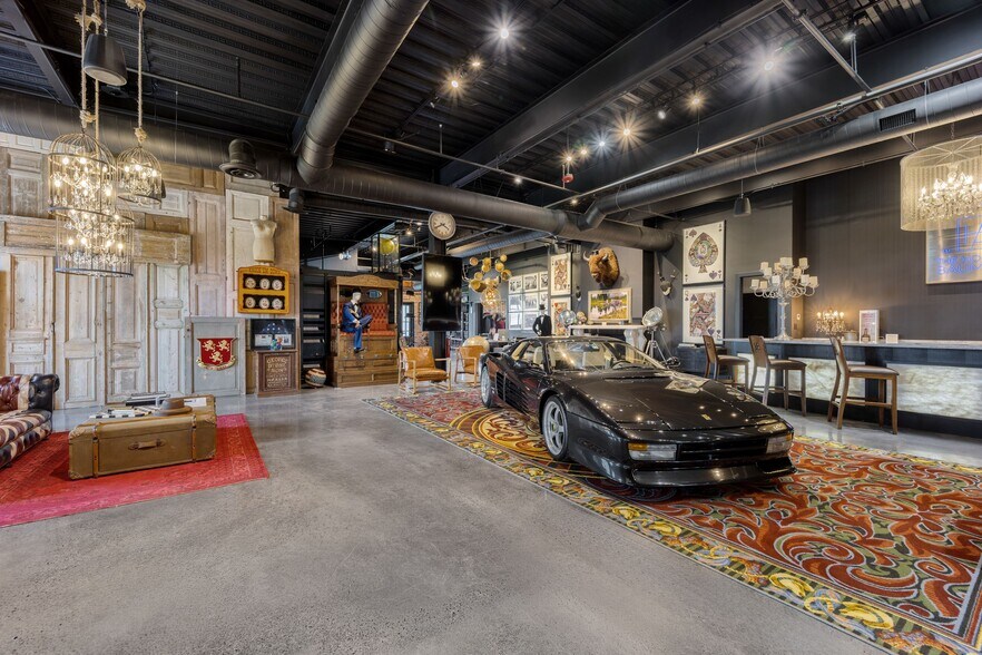 More Photos Of 4900 Arapaho Rd, Addison Office For Sale