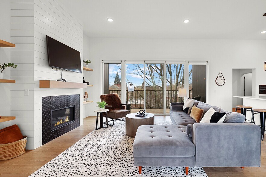 More Photos Of 1375 N Wygant ST, Portland Apartments For Sale