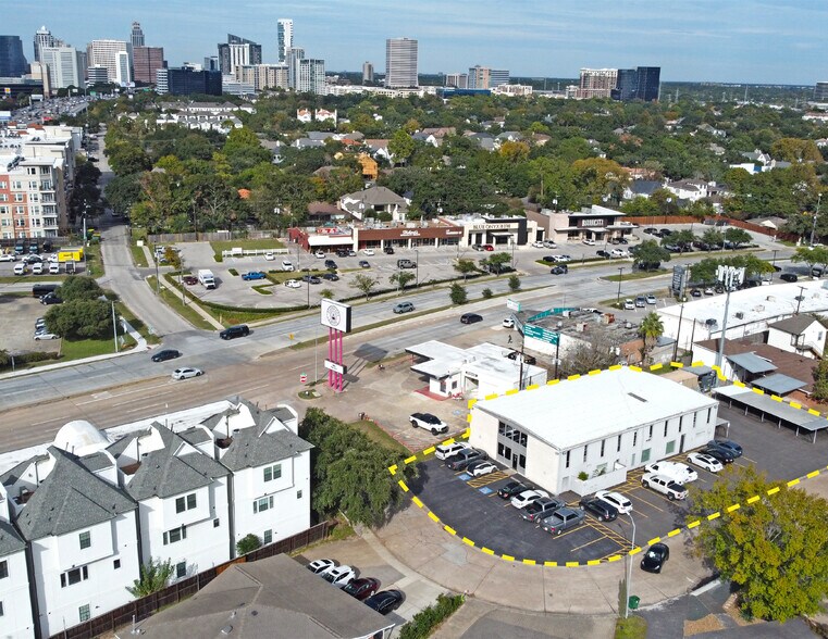 More Photos Of 4740 Ingersoll St, Houston Office For Sale