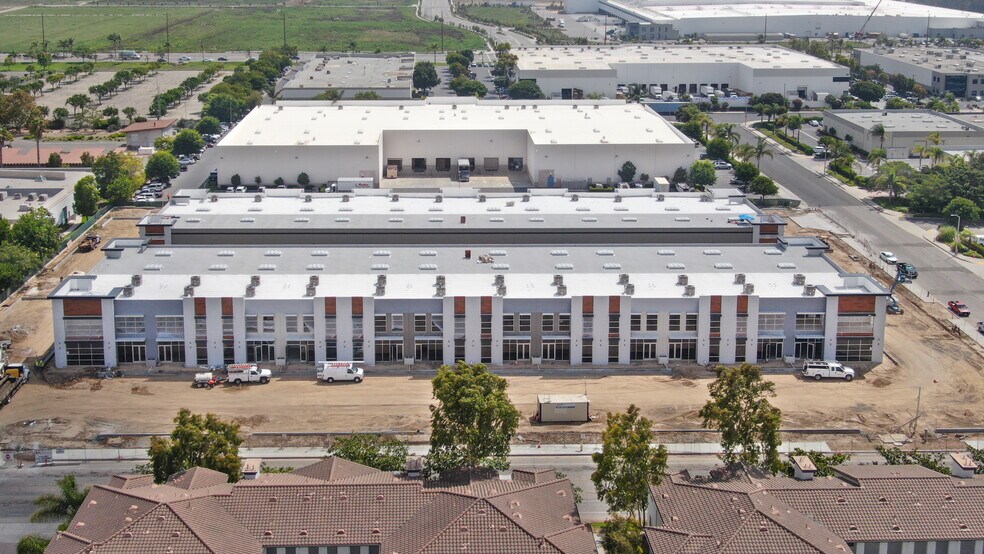 More Photos Of 1400 Graves Ave, Oxnard Distribution For Lease