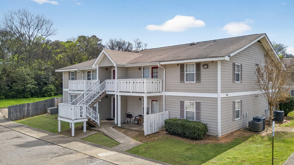 More Photos Of 560 Coliseum Blvd, Montgomery Apartments For Sale