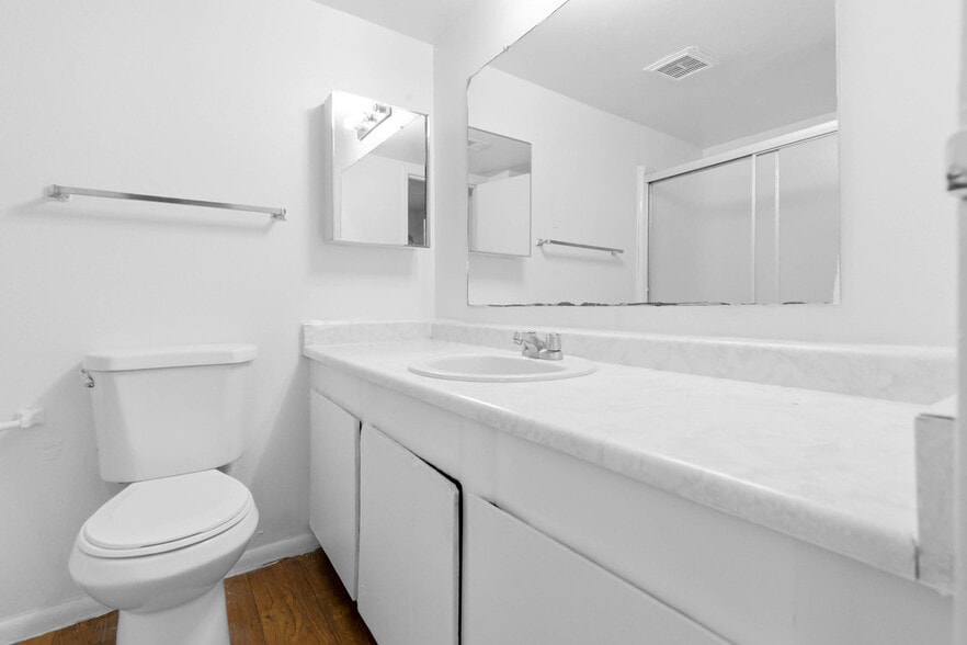 More Photos Of 4323 N 27th Ave, Phoenix Apartments For Sale