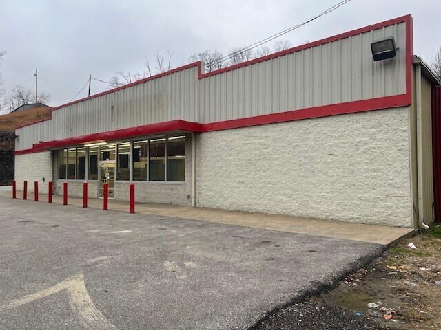 More Photos Of 1034 Mc Clellan Hwy, Harts Freestanding For Sale