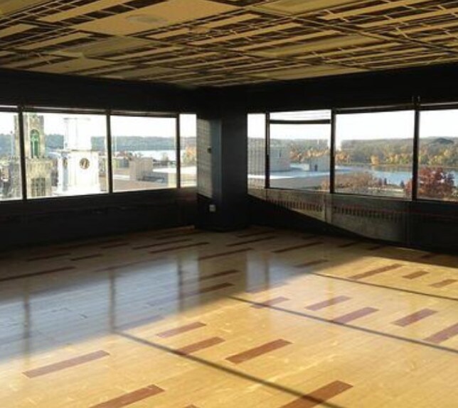 More Photos Of 1350 Main St, Springfield Office For Lease