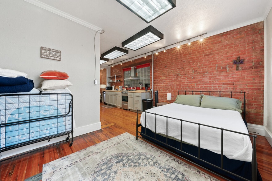 More Photos Of 114 Colorado Ave, Pueblo Apartments For Sale