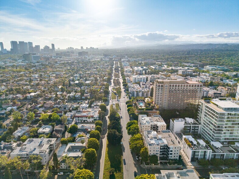 More Photos Of , Beverly Hills Unknown For Sale