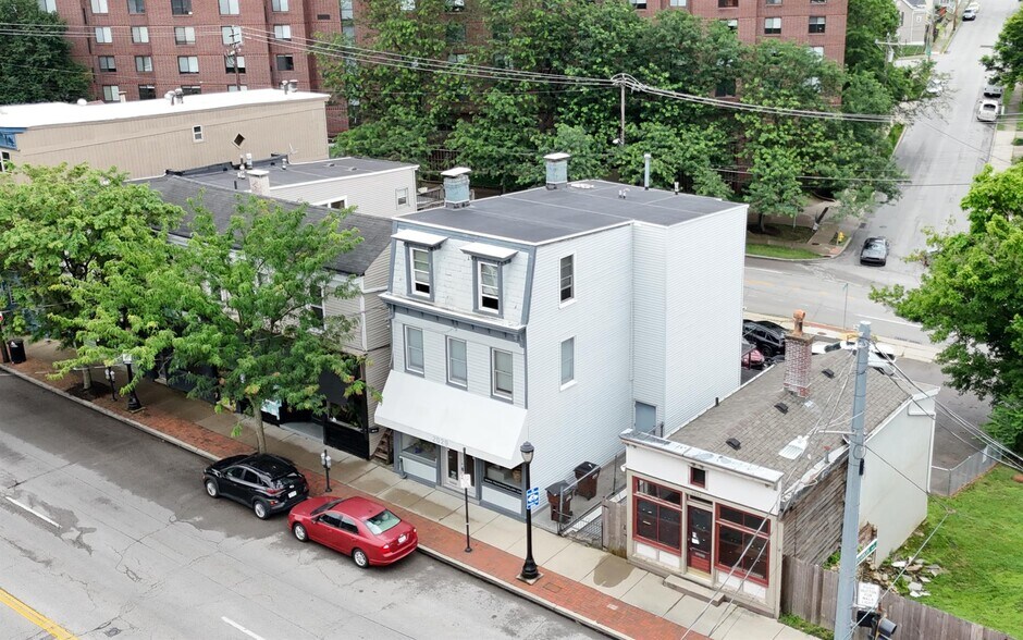 More Photos Of 2029 Madison Rd, Cincinnati Storefront Retail Residential For Sale