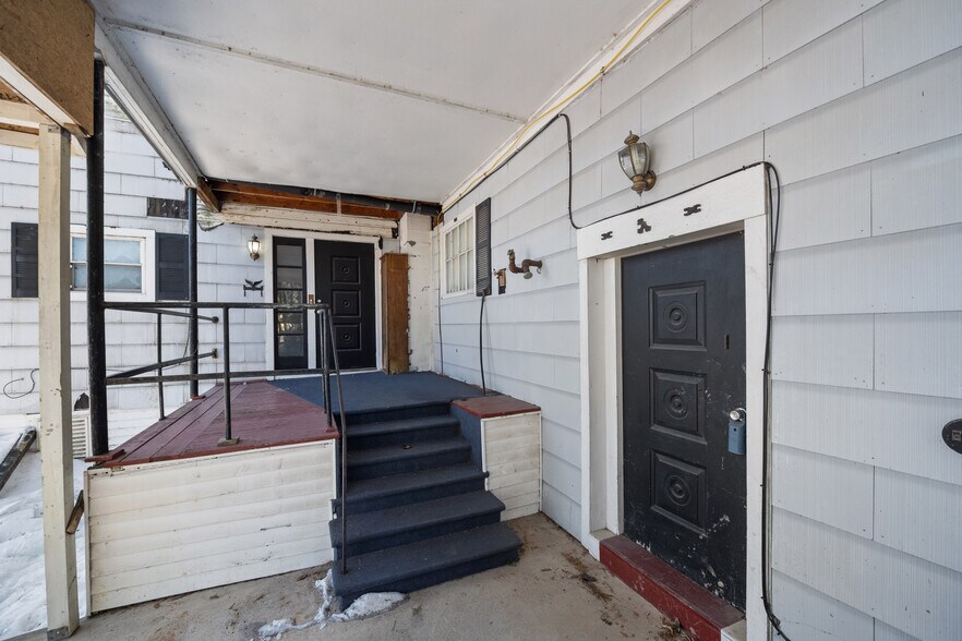 More Photos Of 5346 Canal St, Durhamville Storefront Retail Residential For Sale
