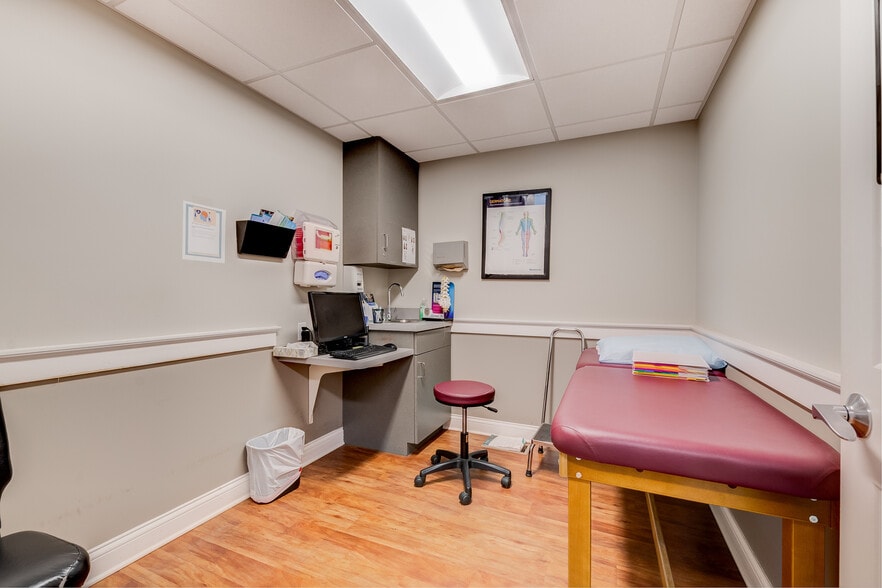 More Photos Of 2824 Mack Rd, Fairfield Loft Creative Space For Sale