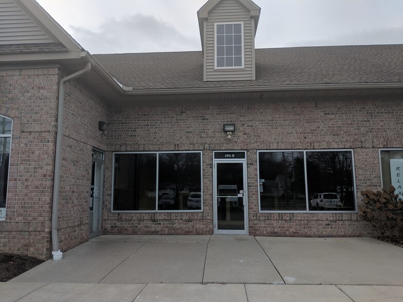 More Photos Of 295 Weatherstone Dr, Wadsworth General Retail For Lease