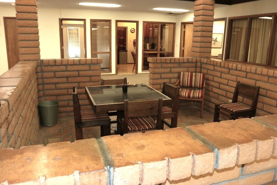 More Photos Of 428 E Southern Ave, Tempe Office For Sale