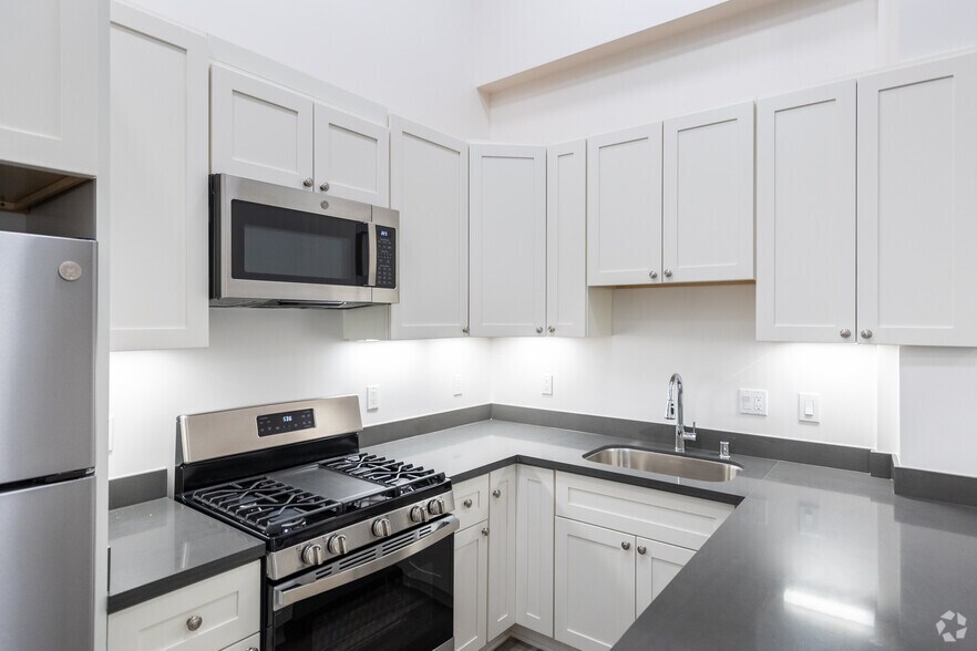 More Photos Of 2637-2645 Mission St, San Francisco Apartments For Sale