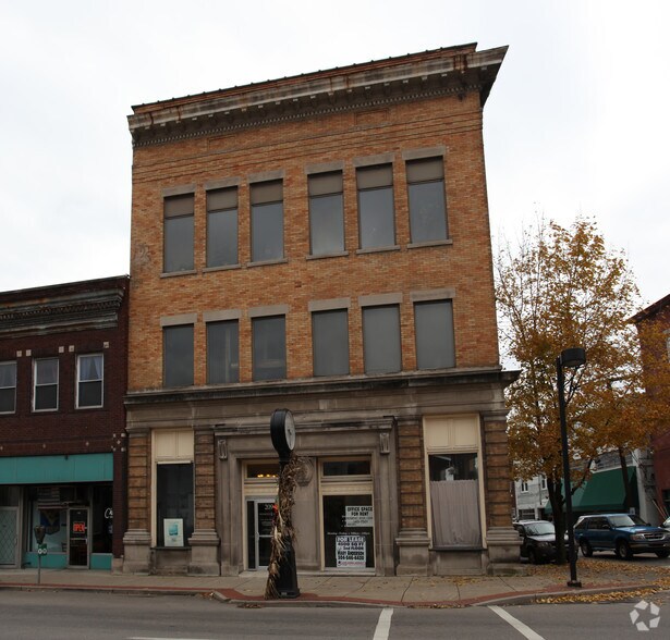 More Photos Of 209 W Washington St, Charleston Office For Lease