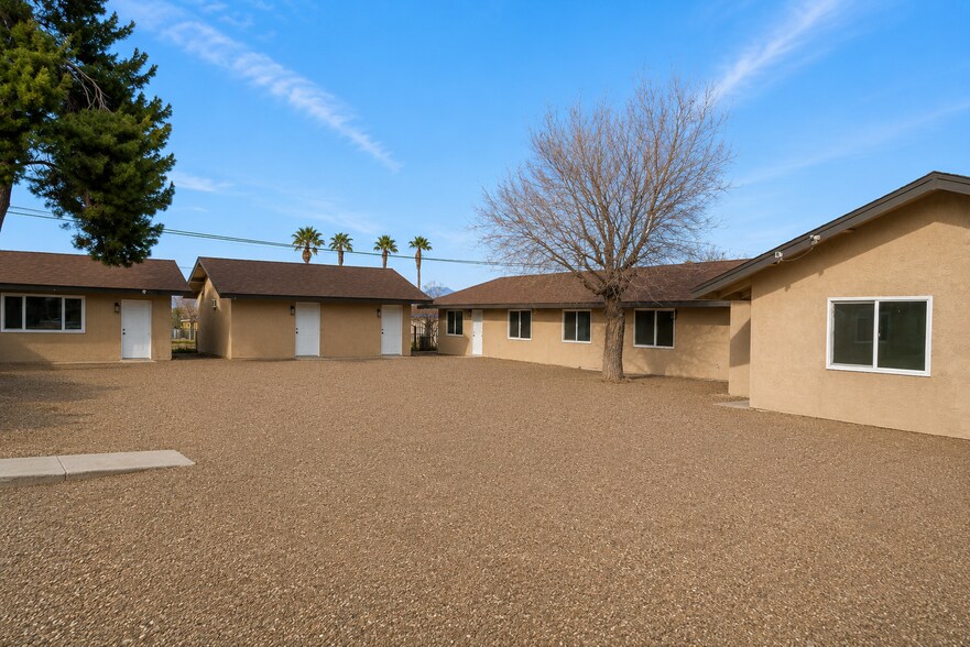 More Photos Of 16012-16020 Juniper St, Hesperia Assisted Living For Lease