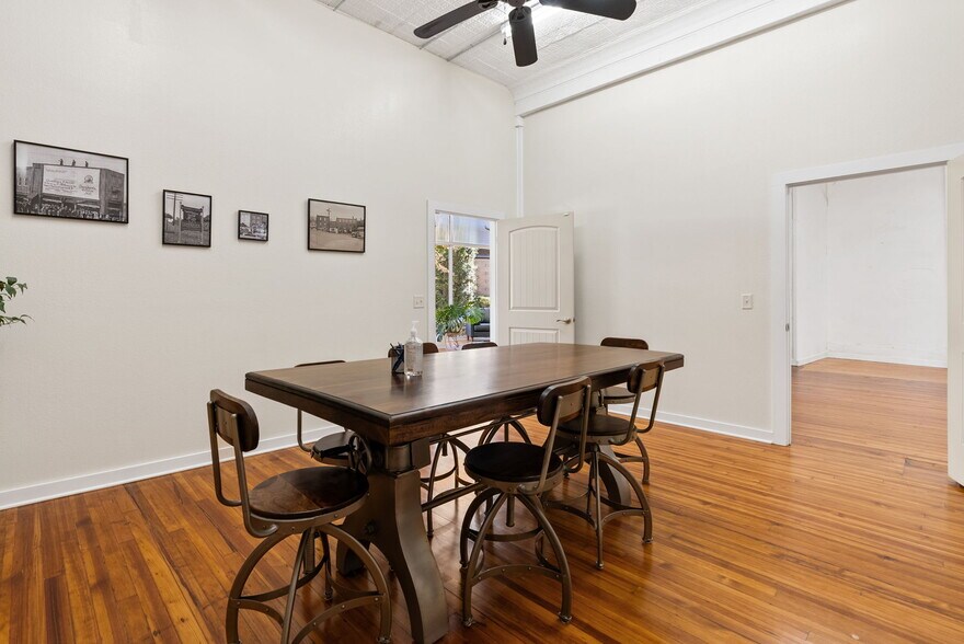 More Photos Of 489 Main St, Canton Office For Lease