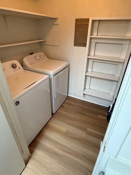 More Photos Of 12606 Ashford Meadow Dr, Houston Multifamily For Sale