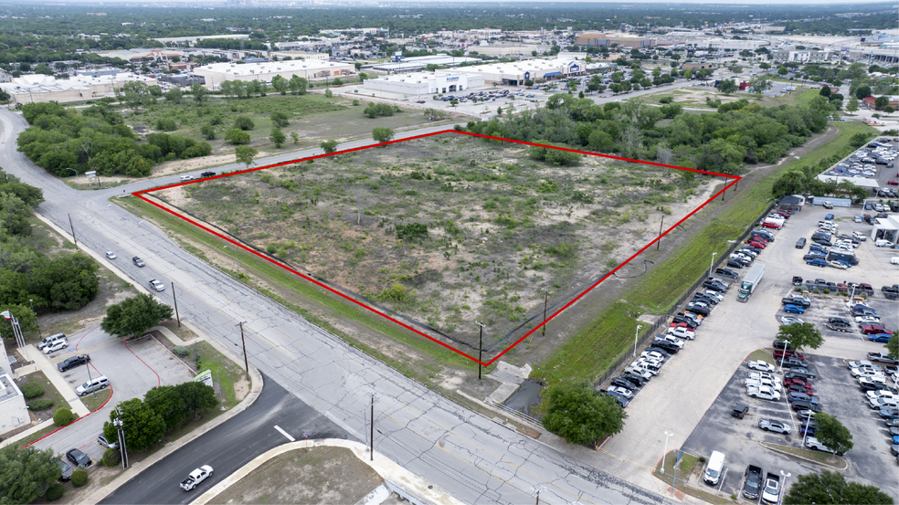 More Photos Of 7951 Interstate 35 S, San Antonio Land For Sale