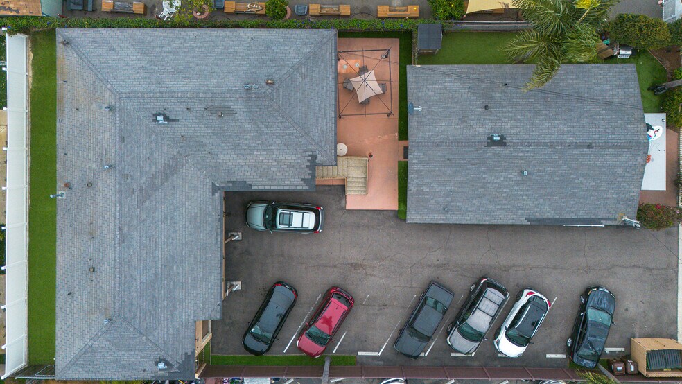 More Photos Of 1232 Division St, Oceanside Apartments For Sale