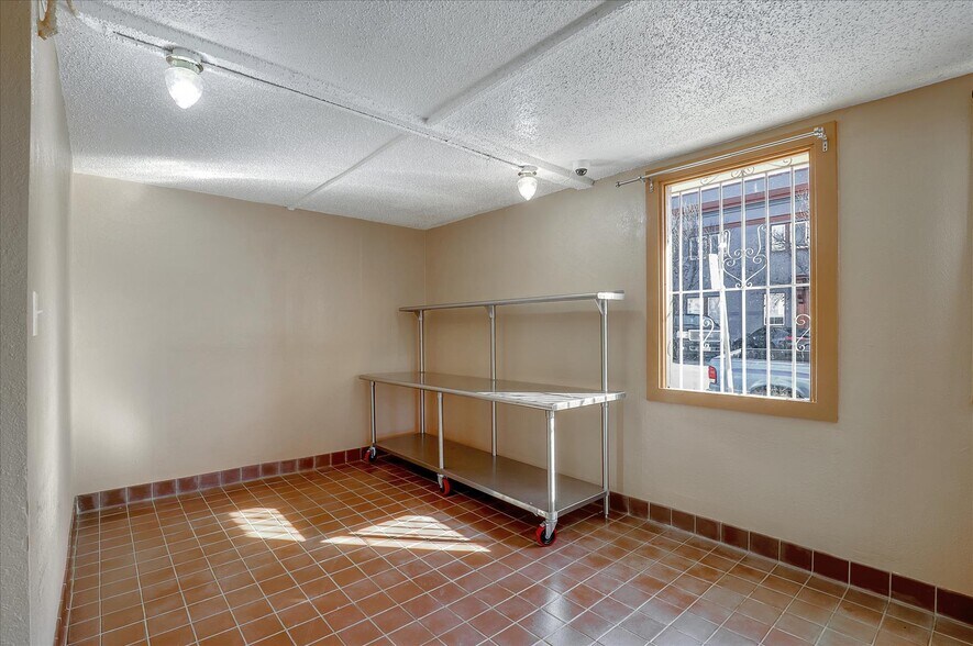 More Photos Of 1407 Miller Ave, Oakland Storefront Retail Residential For Sale