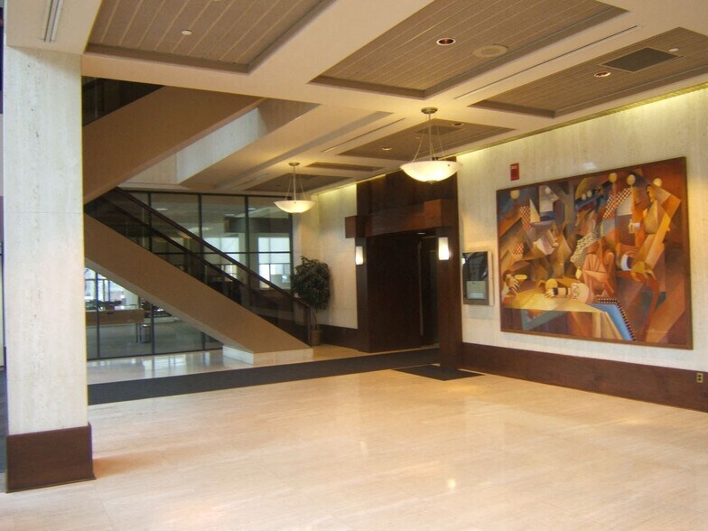 More Photos Of 220 Market Ave S, Canton Office For Lease