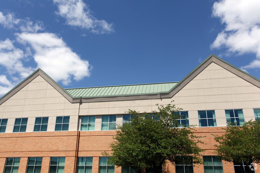 More Photos Of 8075 Creekside Dr, Portage Medical For Lease