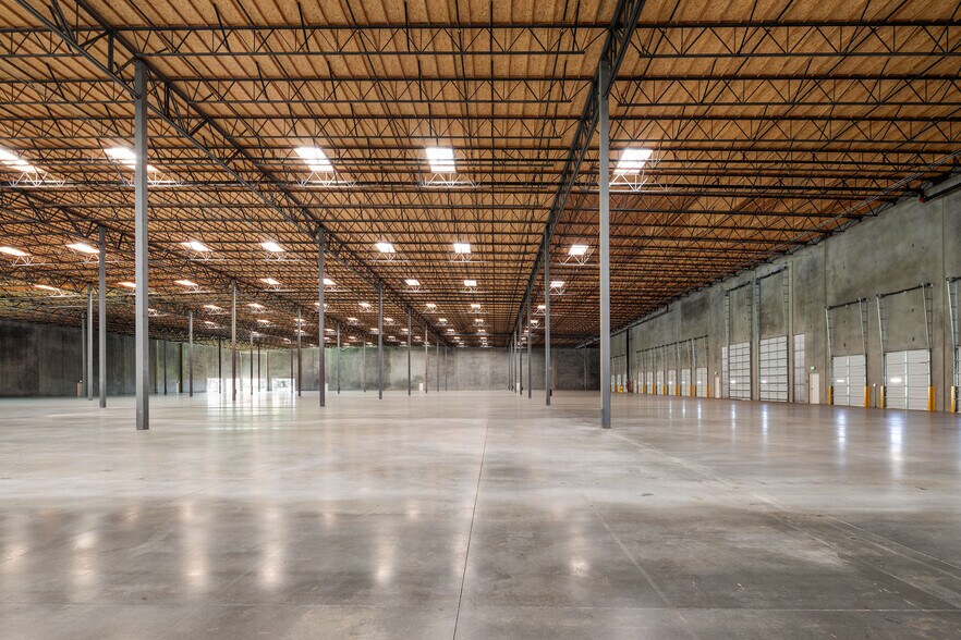 More Photos Of 901 Venture Way, Gilroy Unknown For Lease