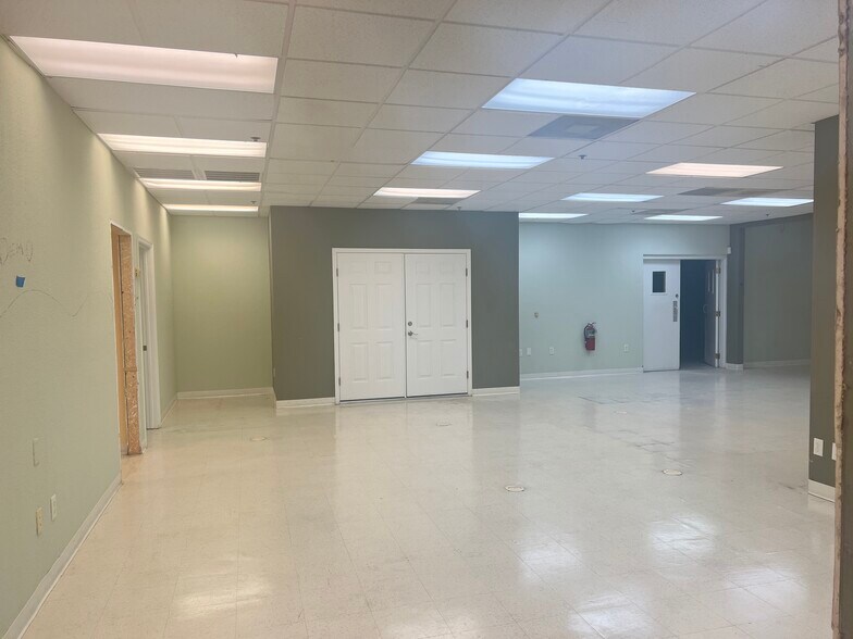 More Photos Of 2323 State Road 580, Clearwater Unknown For Lease