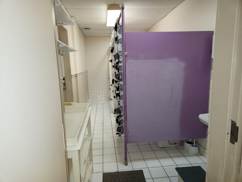 More Photos Of 2827 Cold Springs Rd, Baldwinsville Daycare Center For Sale