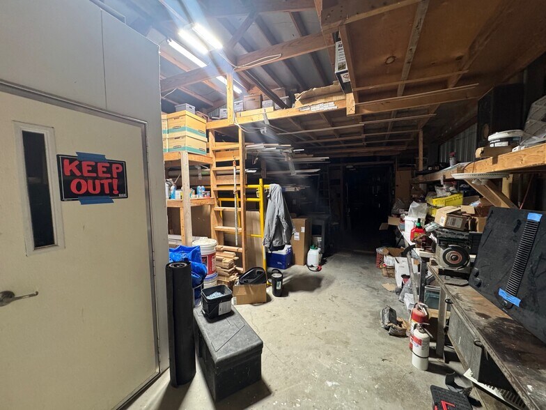 More Photos Of 5175 N Highway 763, Columbia Office For Lease