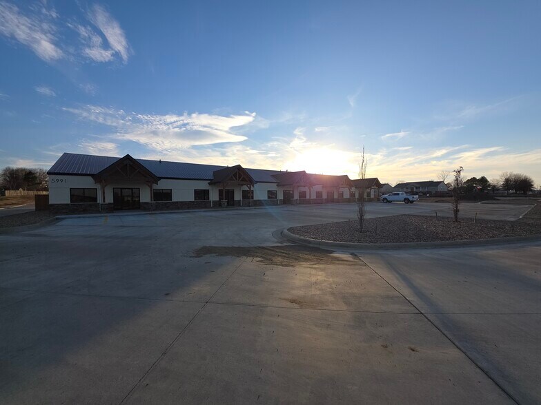 More Photos Of 5300 S Zero St, Fort Smith Storefront Retail Office For Sale