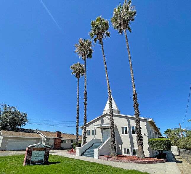Primary Photo Of 1567 S Reservoir St, Pomona Religious Facility For Sale