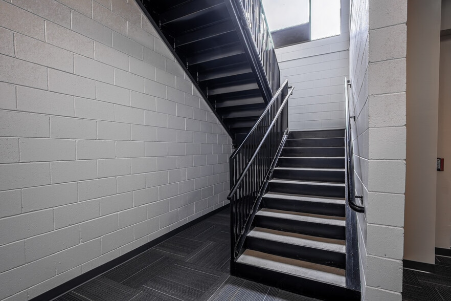 More Photos Of 3500 Riverside Dr, Macon-Bibb Religious Facility For Sale