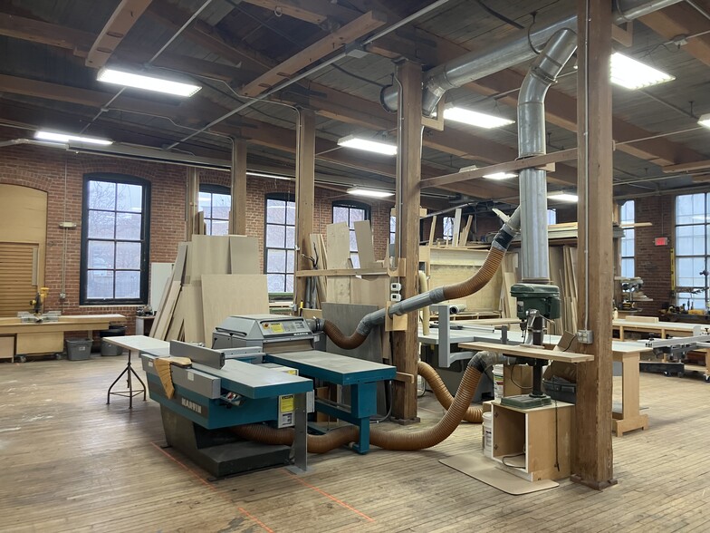 More Photos Of 209 Center St, Bridgeport Warehouse For Sale