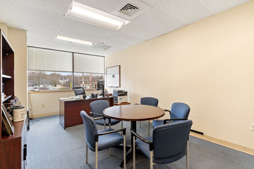 More Photos Of 629 Centre St, Brockton Office For Lease
