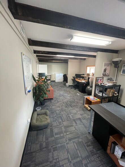 More Photos Of 43 Summer St, Somerville Loft Creative Space For Lease