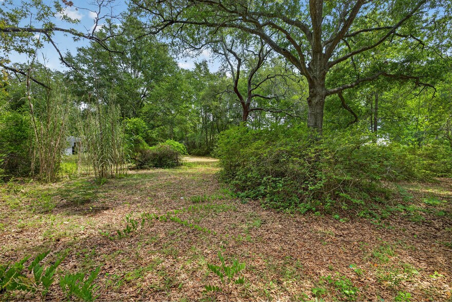 More Photos Of 2830 Worth Dr, Wilmington Land For Sale