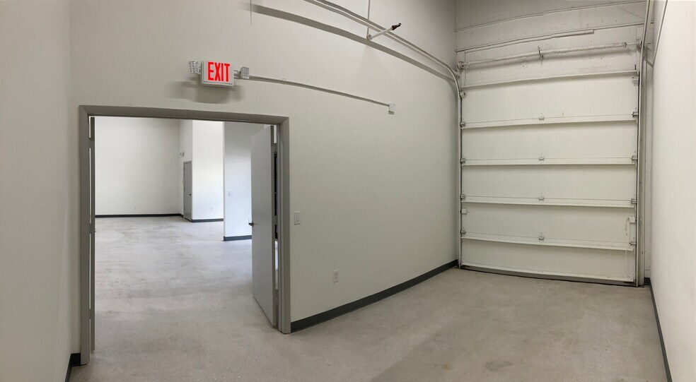 More Photos Of 11586 Pierson Rd, Wellington Warehouse For Lease