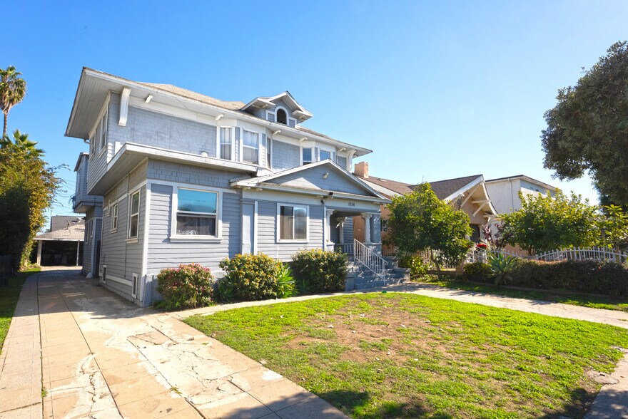 More Photos Of 1714 3rd Ave, Los Angeles Apartments For Sale