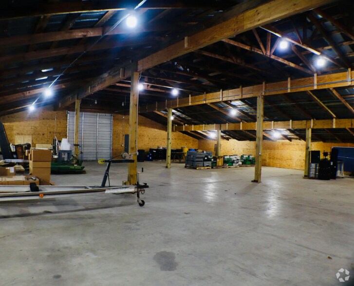 More Photos Of 1291 Eddy Scant City Rd, Arab Warehouse For Sale