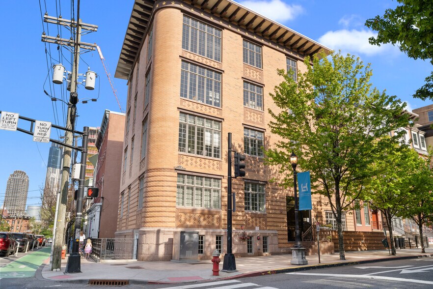 More Photos Of 122 Liberty View Dr, Jersey City General Retail For Lease