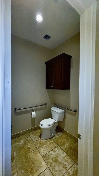 More Photos Of 21555 Provincial Blvd, Katy Office For Lease