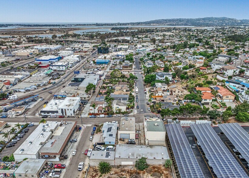 More Photos Of 1235-1239 Cushman Ave, San Diego Service For Sale