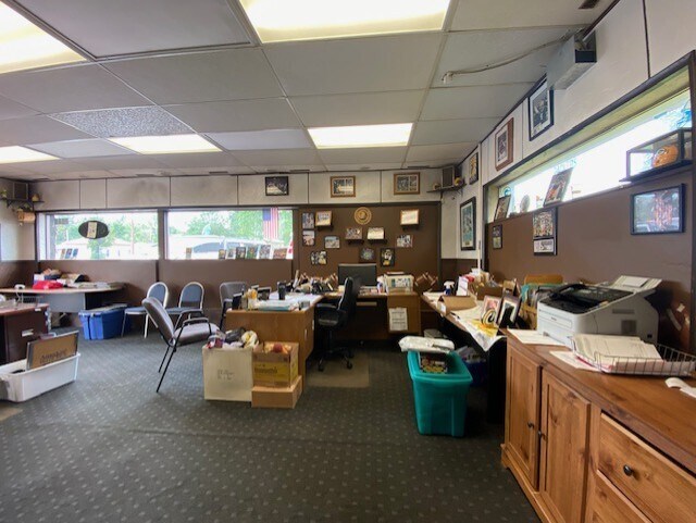 More Photos Of 2849 Church St, Stevens Point Auto Repair For Lease