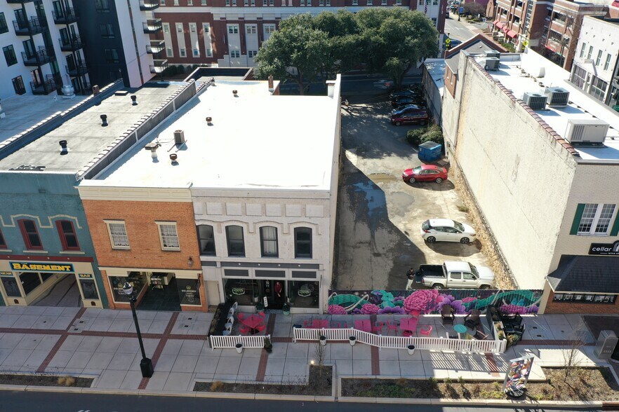 More Photos Of 4-12 Union St, Concord General Retail For Sale